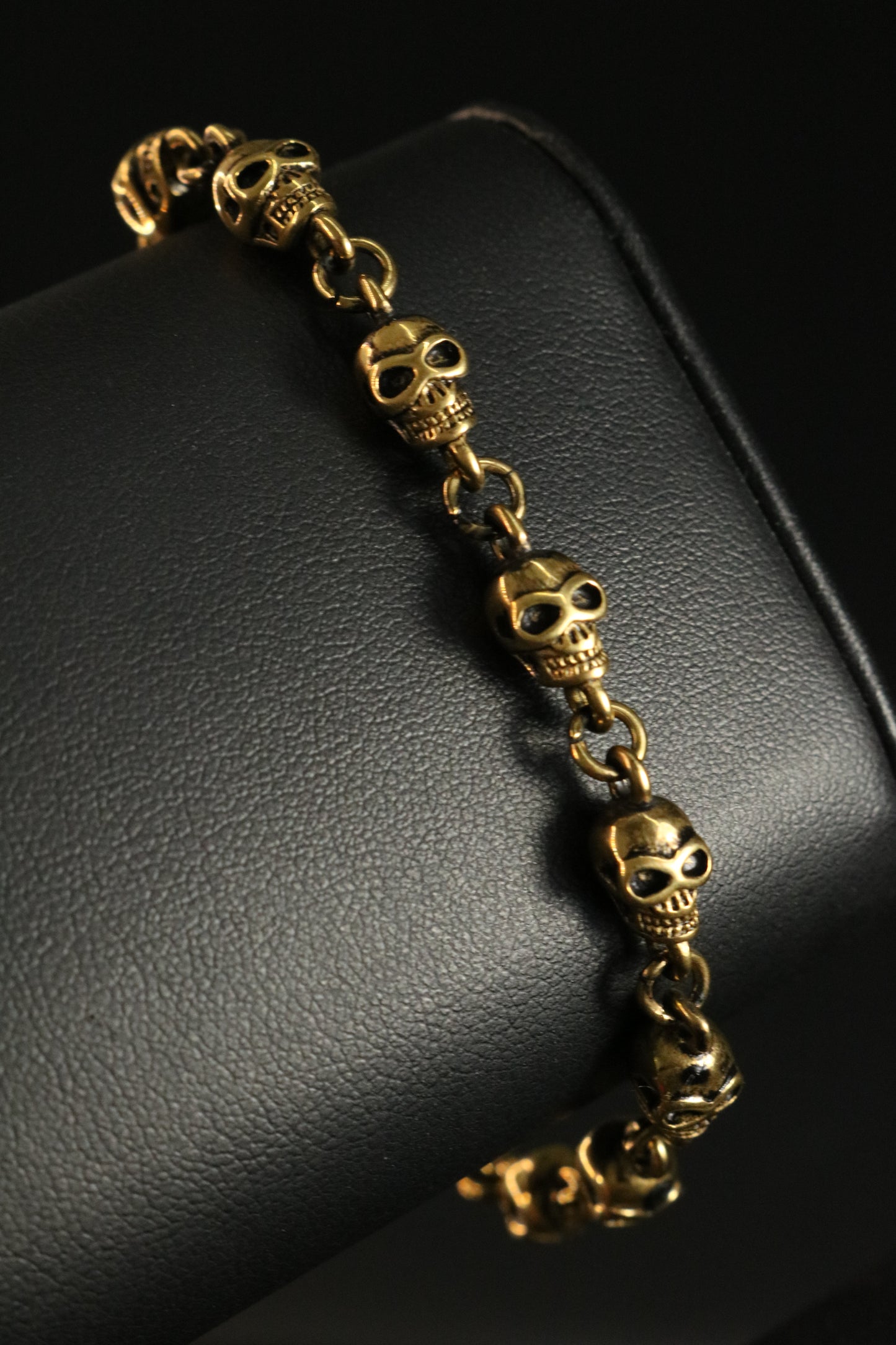 Pulso Skull Dorado
