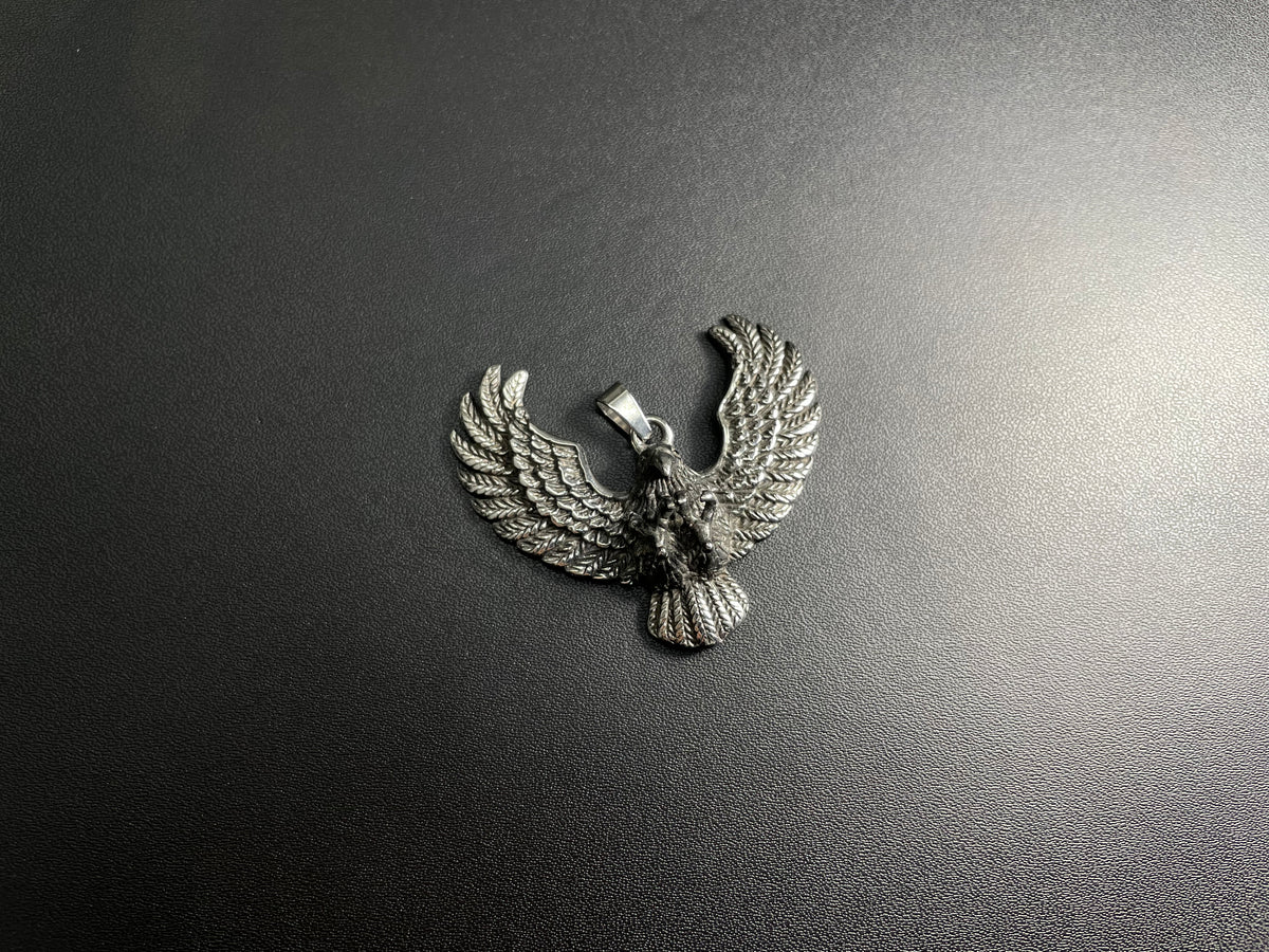 Eagle Plateado